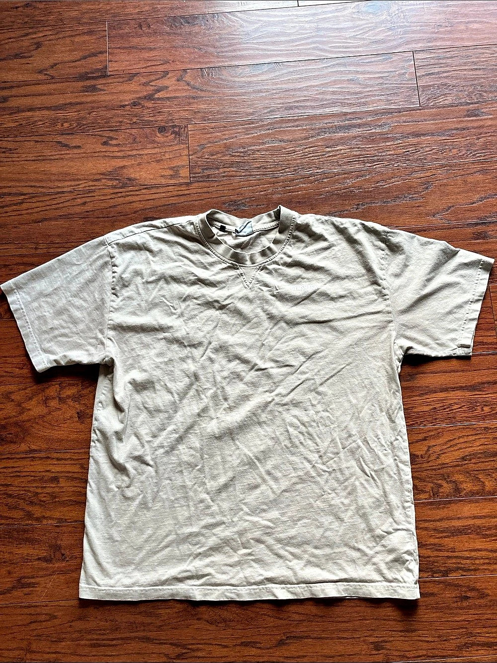 Gymshark Men's Short Sleeve Tee Size Large Gray